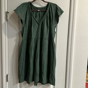 Women’s A-line , hunter green , linen dress